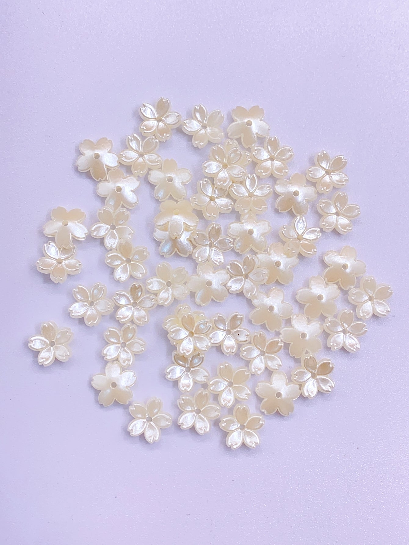 New exquisite small five-petal flower straight hole pearl diy jewelry hair pearl flat patch pearl